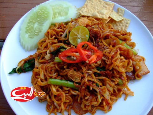 می گورنگ(mie goreng)