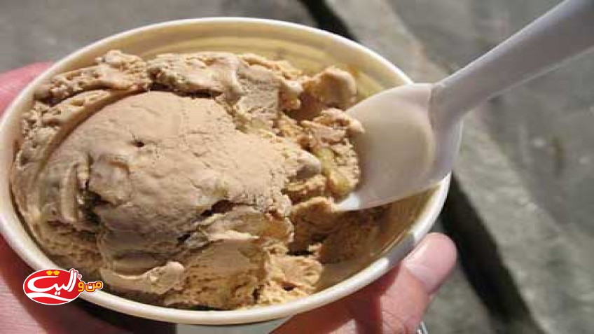 بستنی گردوئی و قهوه
