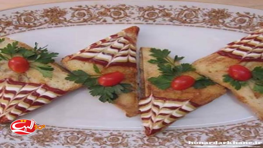 ساندويچ پنیر سفید با سبزیجات
